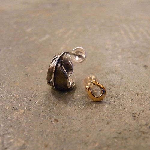 SYMPATHY OF SOUL / Horseshoe & Feather Pierce : CHARCOAL