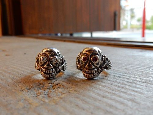 Peanuts&Co./SKULL POISON RING : CHARCOAL*GREEN Furniture BLOG NEWS
