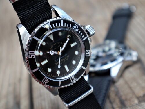 VAGUE WATCH Co. GRY FAD Depths Black : CHARCOAL*GREEN BLOG NEWS