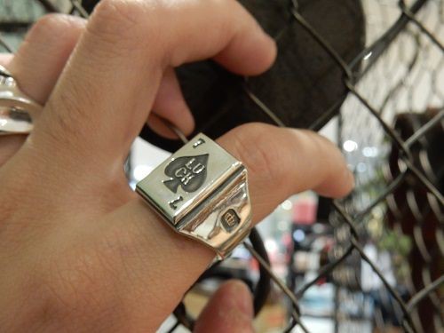 Vantique-LUCK SPADE RING : CHARCOAL*GREEN BLOG NEWS