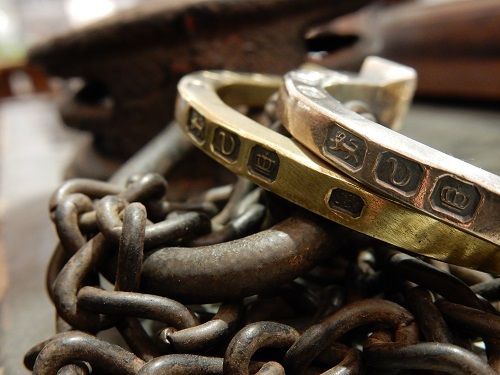 Vantique/NAIL ROUND BRACELET SILVER＆BRASS : CHARCOAL*GREEN BLOG NEWS