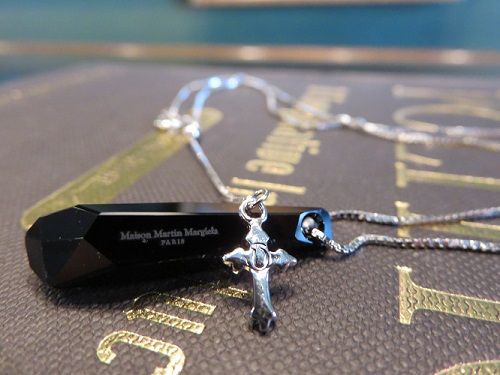 Vantique ～MARGIELA SWAROVSKI NECKLACE BLACK～ : CHARCOAL*GREEN 