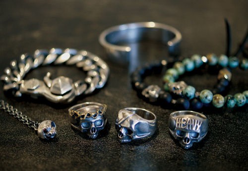 なんでも鑑定団よりも驚き！ The 2013SS Story NEWS BLOG CHARCOAL*GREEN : HeavyOZ mollive of アクセサリー