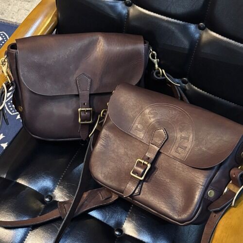 LEATHER POSTMAN MINI SHOULDER BAG : CHARCOAL*GREEN BLOG NEWS