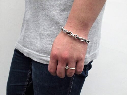 てなグッズや モリーヴ AZUKI CHAIN T-BAR BRACELET Lサイズ