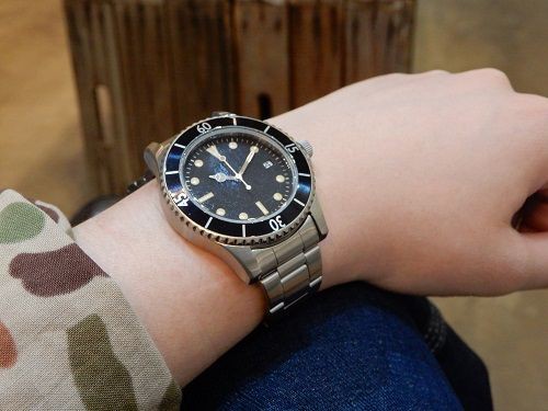 mollive T.I.G.D.T.D. DIVERS WATCH・ＳＳブレスセット : CHARCOAL