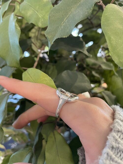 molive(モリ-ヴ）ROUND BIT RINGリング13号 mollive* 2020AW/ROUND BIT RING : CHARCOAL*GREEN BLOG NEWS