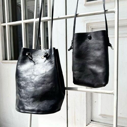 ANNAK ／ アマンダオイルレザーバッグ2種 : CHARCOAL*GREEN BLOG NEWS