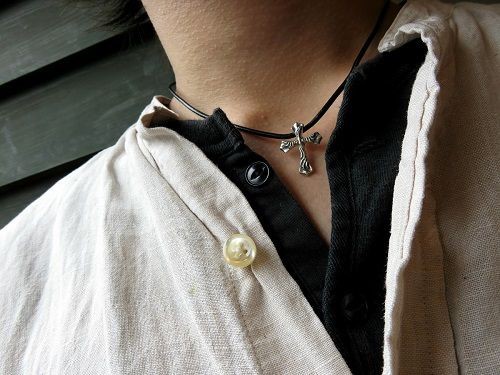 LONE ONES / SPREAD EAGLE PENDANT XS : CHARCOAL*GREEN BLOG NEWS