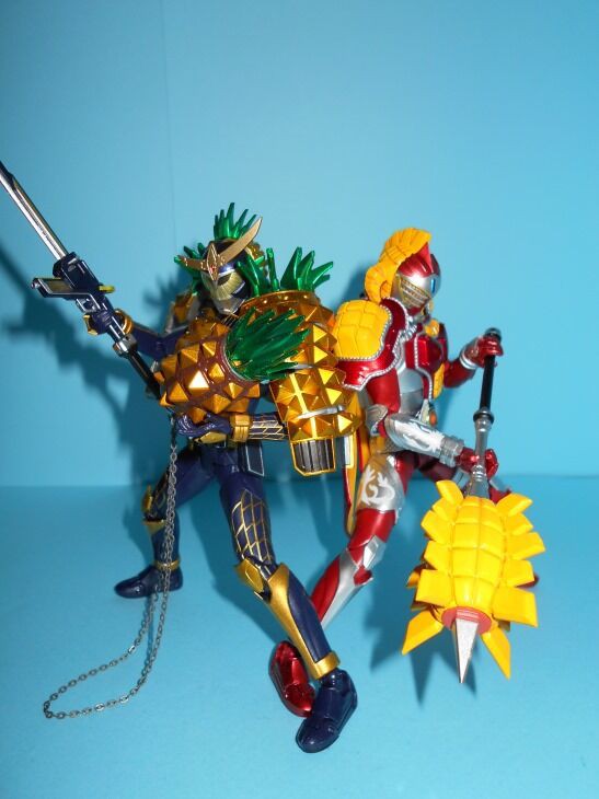 BANDAI - S.H.F仮面ライダーパインアームズ&amp;仮面ライダーバロンマンゴーアームズセット 即日発送！S.H.Figuarts パインアームズ&バロンマンゴーアームズ