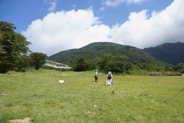 犬連れて 箱根旅行 富士芦ノ湖パノラマパーク 箱根神社 ラテラッツァ芦ノ湖 星の王子さまミュージアム ガラスの森美術館 シェビーズのブログ