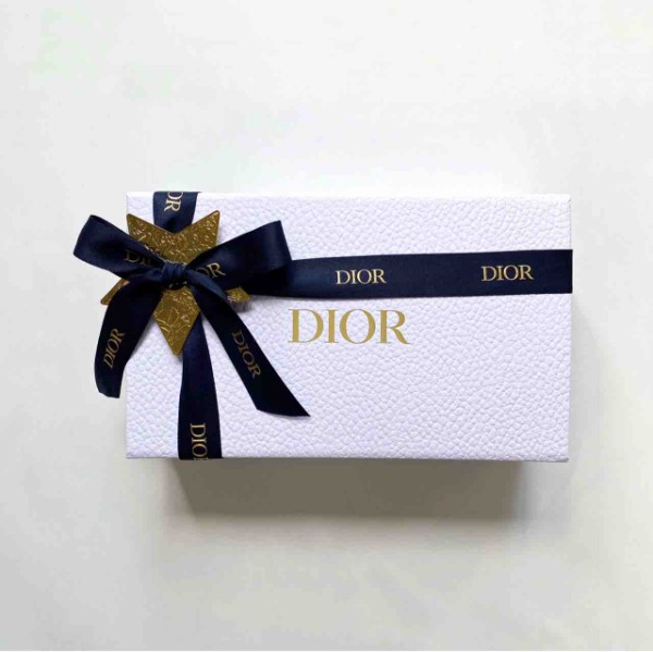 Diorホリデー2021コスメ有料ラッピングはお得？どんな感じ？ ちこえ official blog Powered by ライブドアブログ