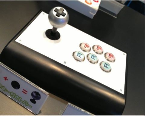 ときどさんの改造アケコンについてマッドキャッツ公式ツイッターがコメント 情熱ボタンはウル4だけでなく 他のゲームでも使えそうだと言っていた チゲ速