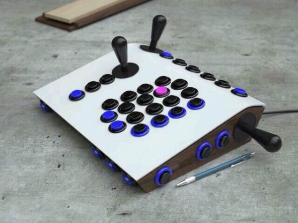 Final Round17でフルスケジュールのアケコンにマクロコン疑惑 方向キーをボタン化した改造スティックが問題に チゲ速