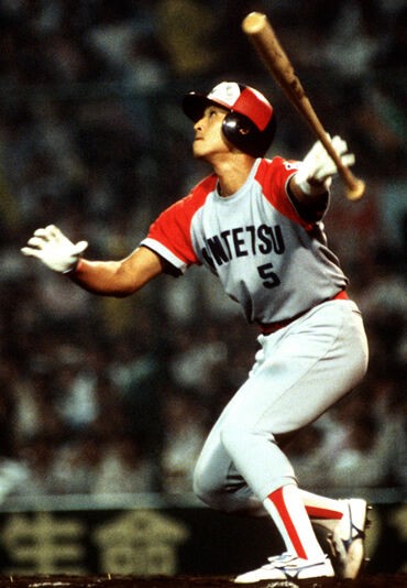 腕も折れんばかりのエース阿波野の力投！が、最後は猛烈な巨人打線が