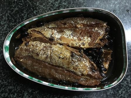 おうちで中華113 広東では超ポピュラー 缶詰の魚と青菜を炒める豆豉鯪魚油麦菜 吃尽天下