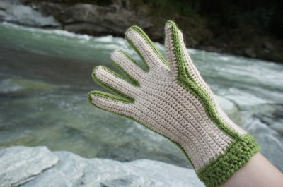 139 魅惑のかぎ編みてぶくろ １ ふわっと