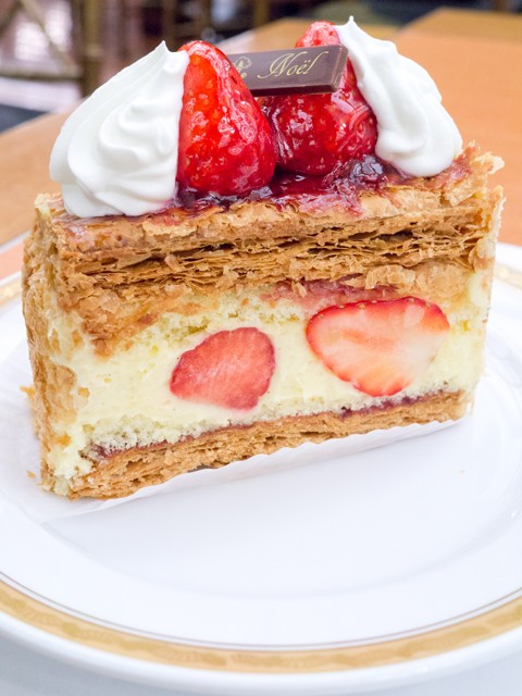 カフェ ダイニング Satsuki 紀尾井町 ナポレオンパイ 1日40個限定 スーパーショートケーキ 今日もおいしいものを求めて