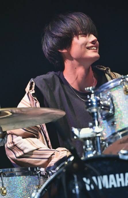 衝撃 ミスチル桜井の息子 10億円豪邸に住み エゲつないほどイケメンwwwww チョコの株式投資diary