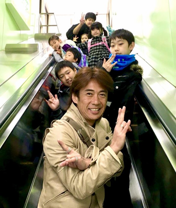 3F3FD618-A28D-4955-ABBE-039FC7ECACF9