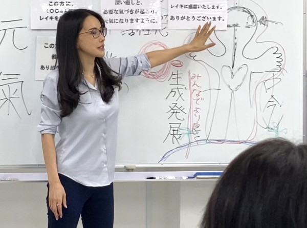 9C98CAFF-43A0-47B0-977F-6113C89D1355