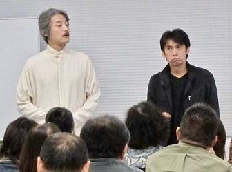 FFF2F8A9-D313-4A49-BACE-13A2B6F406D9