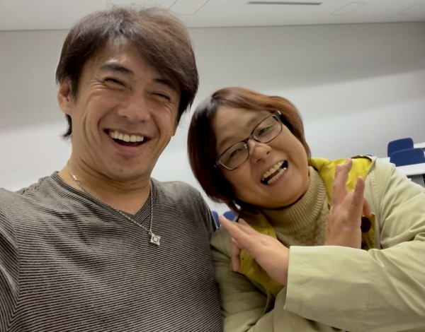 4542D8E0-8B19-4F0B-921D-E380F016E5EC