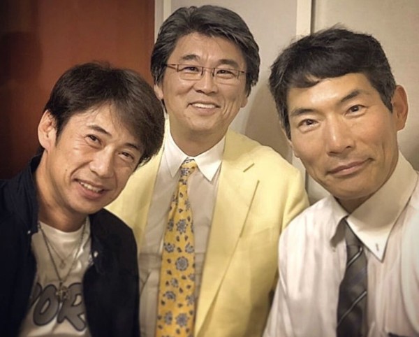 AC28AE13-7B5B-45A1-BDA1-033711664385