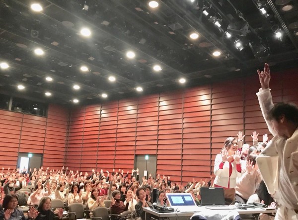 FD390FB9-70D8-4643-995E-64AC0B4E86B2