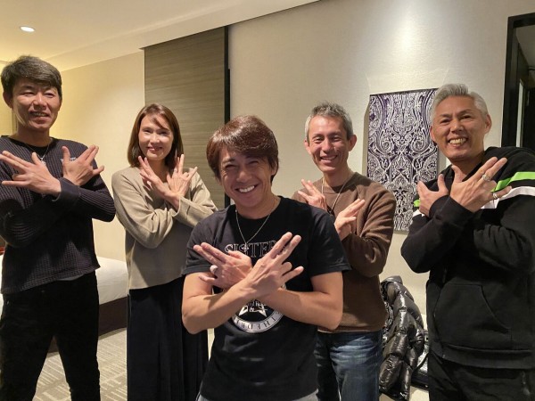 2128DC9B-C31A-4FB5-AFE0-DCCC34966EAC