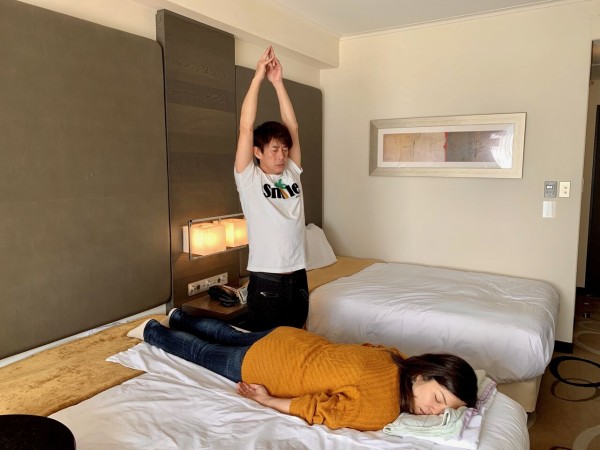 9384B04B-00F4-4E4E-80F9-21A70DCEC9C5