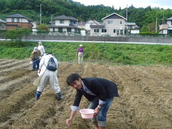 460710ED-57FE-4164-8707-1E58CB60E87B