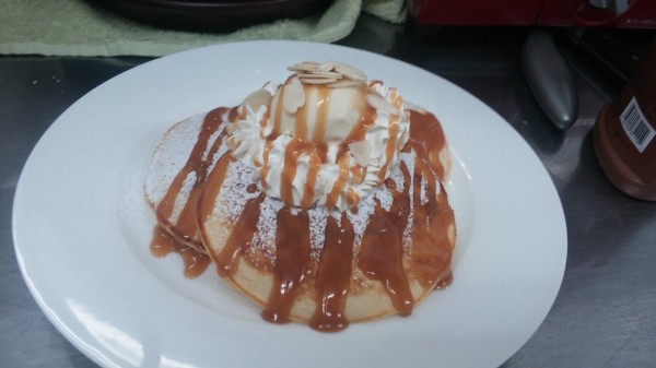 パンケーキのご提供時間 Cafe Chou Chou カフェ シュシュ 滝不動