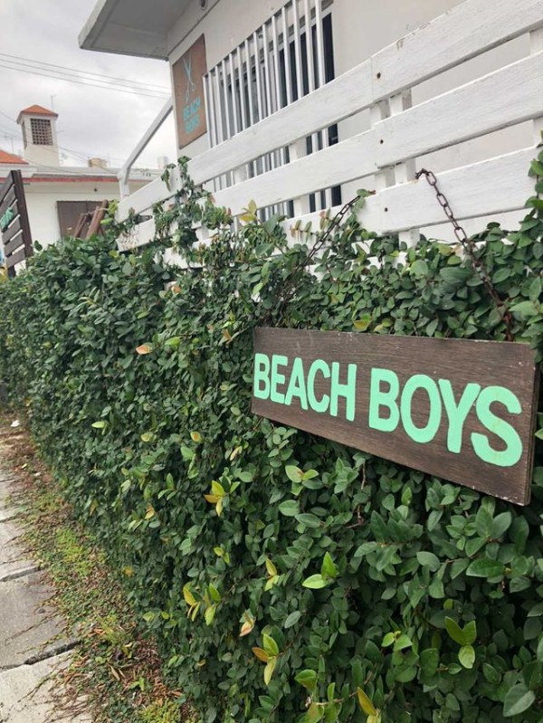 北谷町浜川にある外人住宅美容室 Beach Boys さんでアメリカンな感じにヘアカットしてきました 美ら浜つーしん 沖縄県北谷町 の地域情報サイト