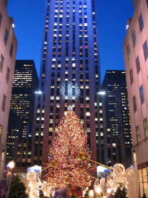 ロックフェラーセンターのクリスマスツリー 夜編 ニューヨークを眺めて暮らす