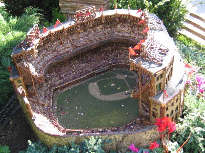 かわいいヤンキースタジアム＠ニューヨーク植物園 : ニューヨークを