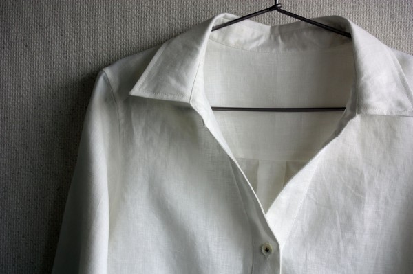 パターンレーベル シャツワンピ 絵本と積み木と手作りと