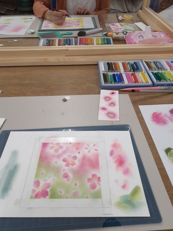 3月のアークオアシス姫路 パステルアート 姫路の造形美術アトリエ なないろの種