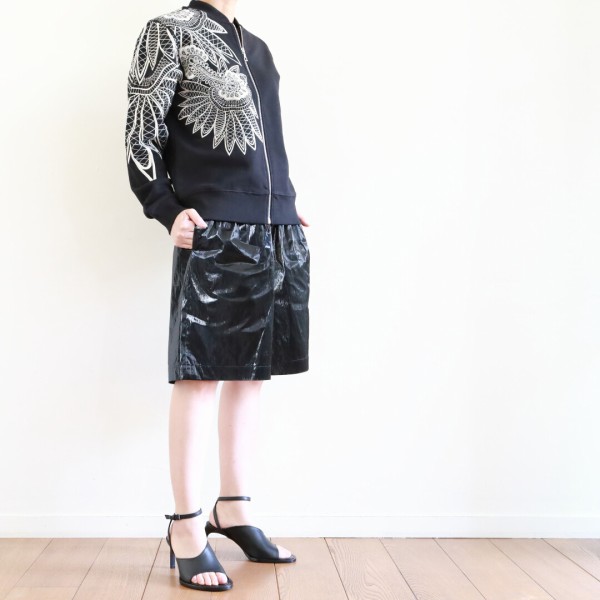 21ss DRIES VAN NOTEN 刺繍 スウェット ジップブルゾン 黒 21ss DRIES VAN NOTEN 刺繍 スウェット ジップブルゾン 黒