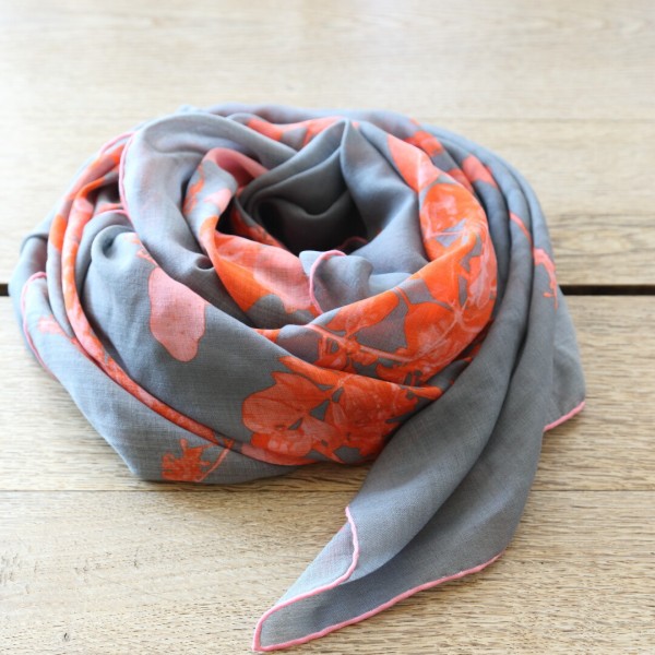 DRIES VAN NOTEN ～ フローラルプリントのウールのスカーフ : CLOSET