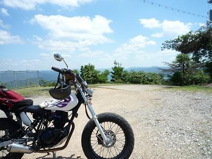 オンのタイヤでも頑張れば林道突破できます : N氏のまったり生活日記