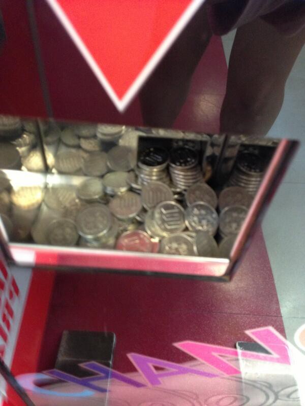 東方の同人イベントのせいで オタがゲーセンの両替機に殺到し大迷惑 ｹﾞｰｾﾝ客 主催者が両替所設置しろ 炎上 2ch東方スレ観測所