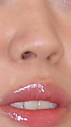 覗く鼻毛 ひそやかな愉しみ