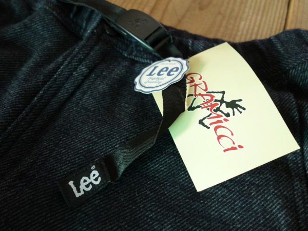 ナローとぺインターのコラボパンツはニットデニム仕上げの大人仕様 Gramicci Lee Comoda 明石の小さな洋服屋