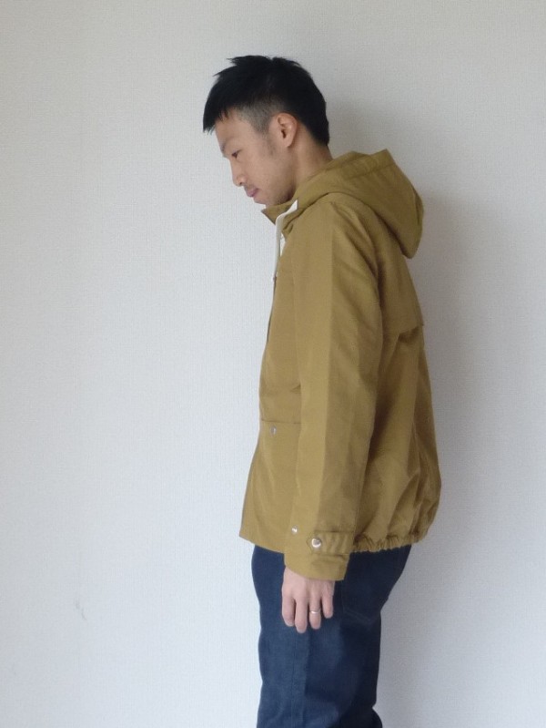 ボトムスを選ばない、春を呼ぶスウィングパーカー【ordinaryfits