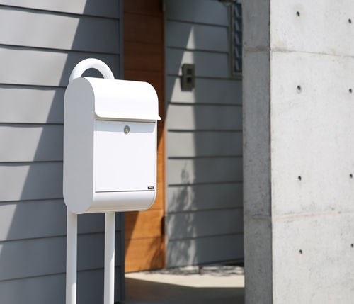 デンマークからやってきたシンプルモダンなポスト : 私が北欧デザイン