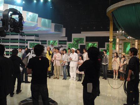 歌の楽園 One Fine Day