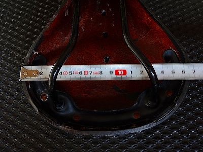 ブルックス サドルのウェスト?調査(笑) : コルサの毎日が ブルックス サドルのウェスト?調査(笑) : コルサの毎日が