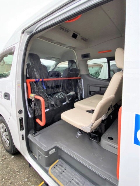ビニールカーテンを運転席の間仕切りに その4 : こるぞう ブログ