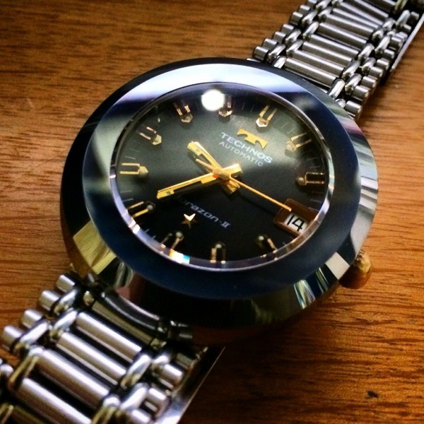 テクノス ボラゾンⅡ 自動巻き スイス製 TECHNOS BORAZON II テクノス